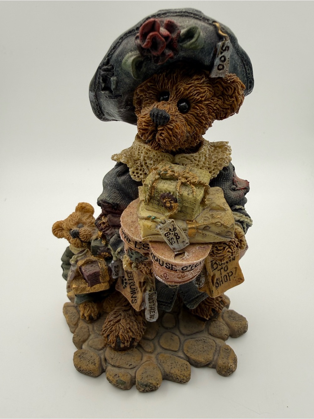 Boyd’s Bear Collectible Figurine Decorative Home Accent - Shopping Theme 275/368